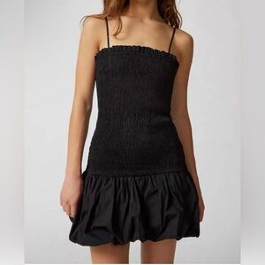 En Saison Medium Bodycon Mini Dress